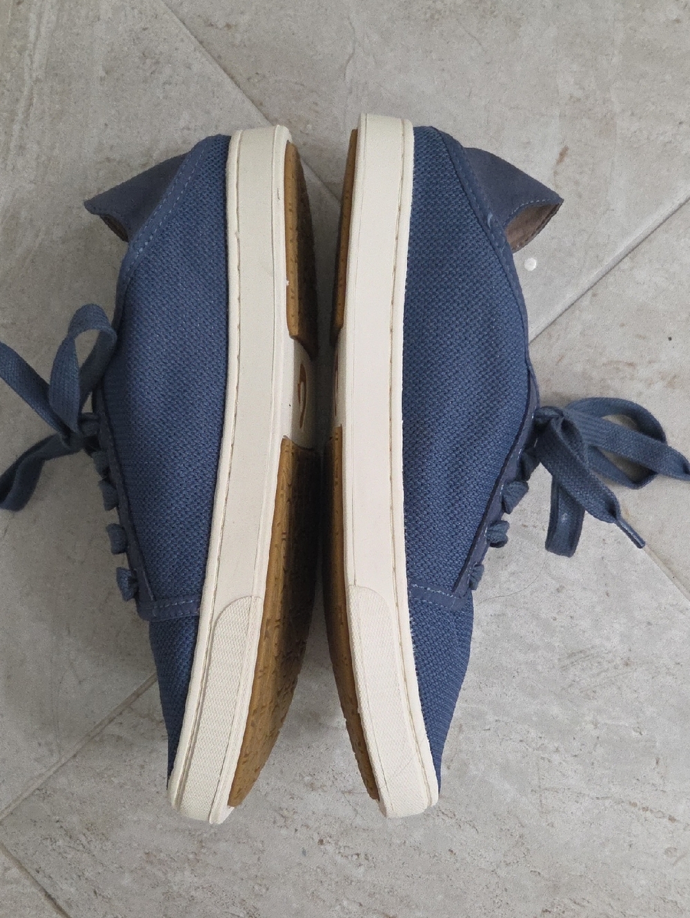 Pretty Blue Olukai Tennis Shoes In Great, Clean Condition! Size 8 - Picture 7 of 11